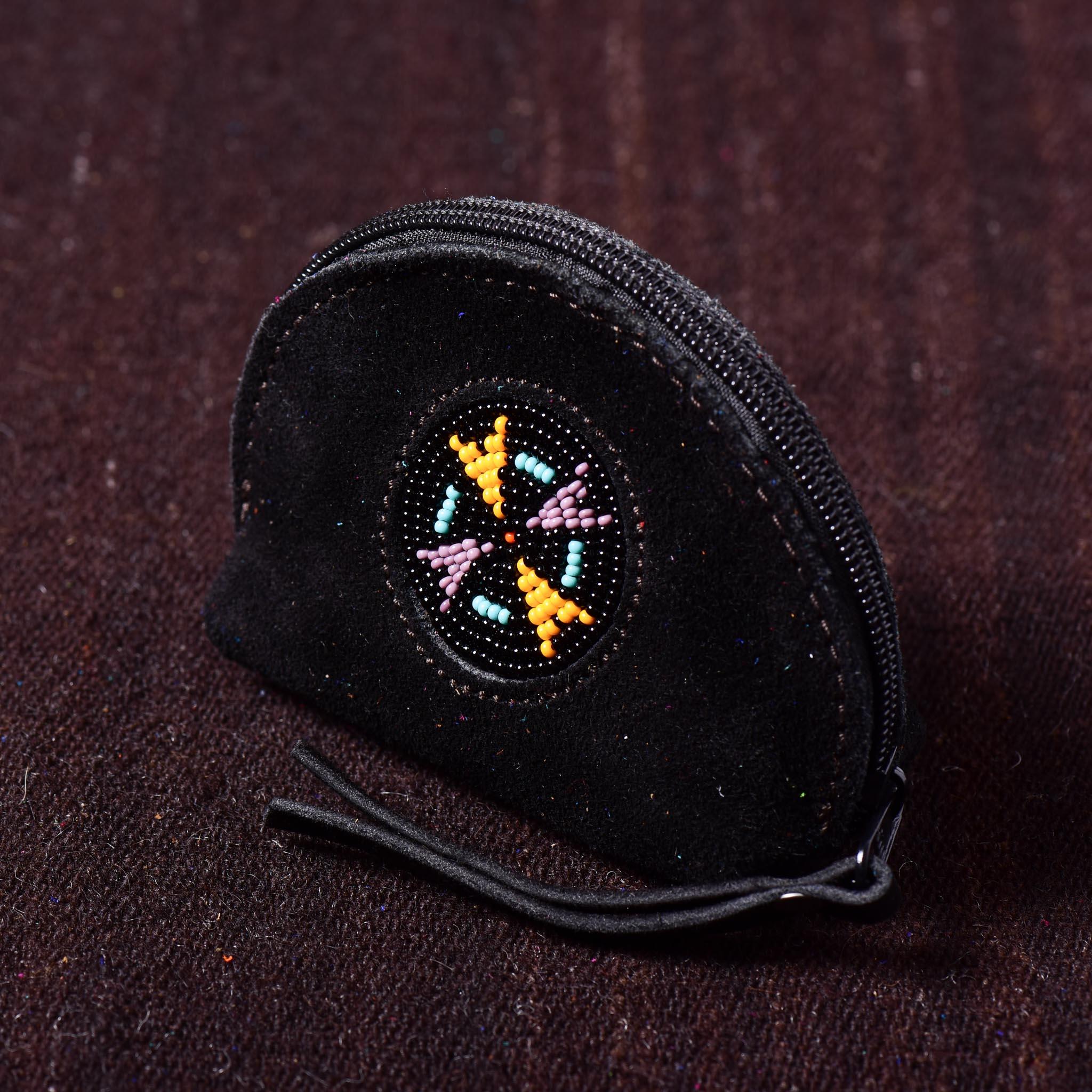 Andino Redondo - Otavalo Leather Beads Embroidery Purse Black Triangle