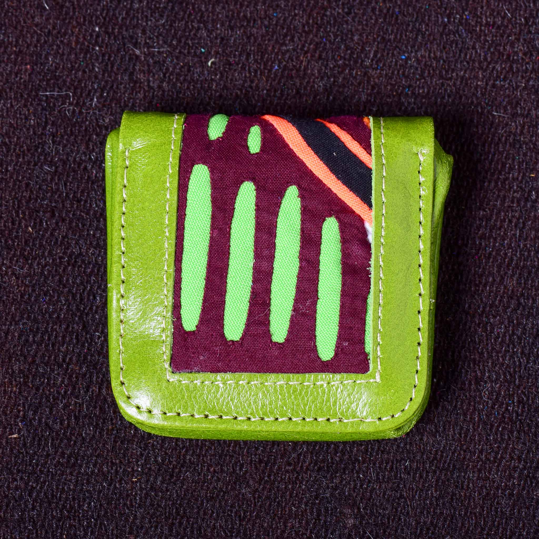 Cuadradito - Kuna Mola & Leather Purse green