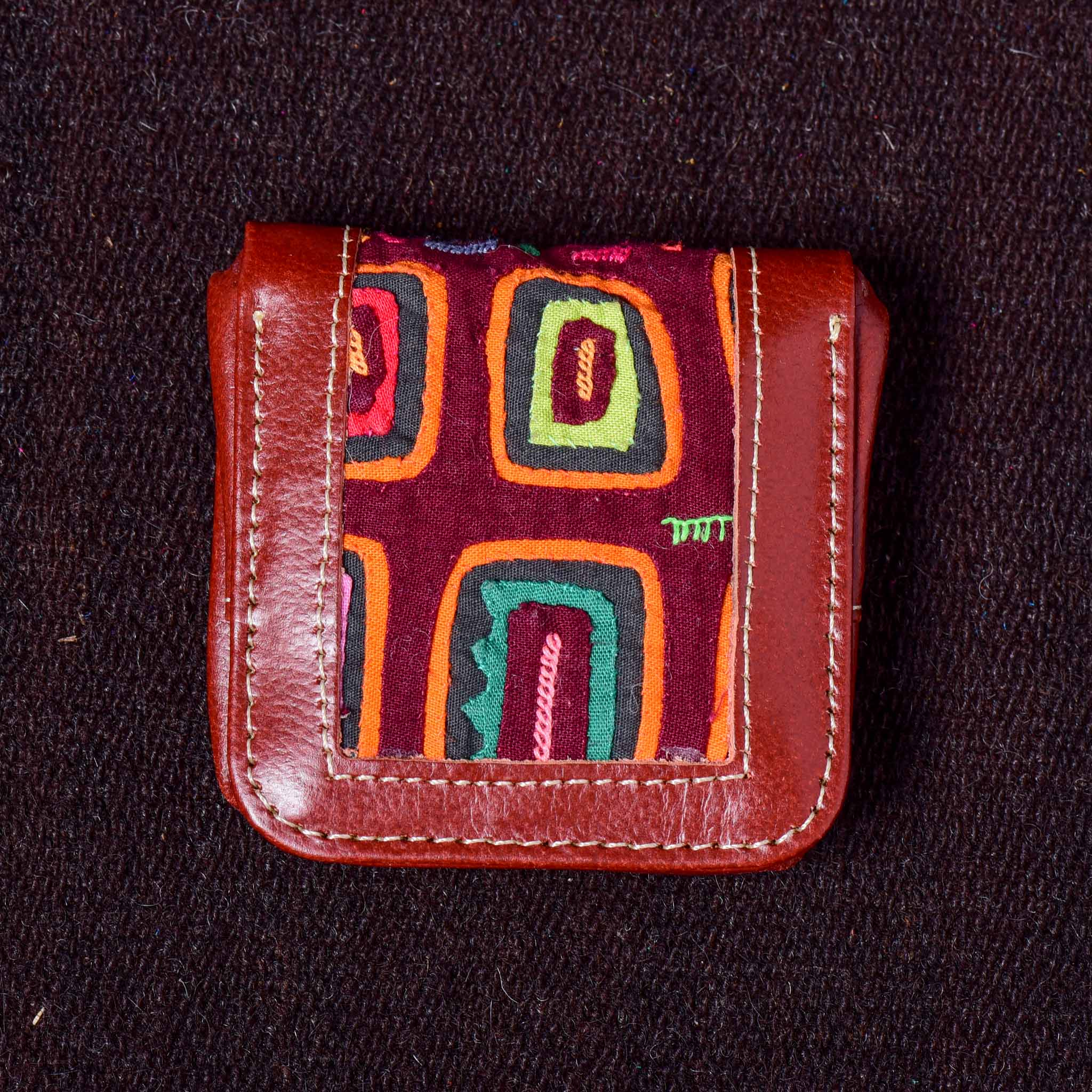 Cuadradito - Kuna Mola & Leather Purse brown