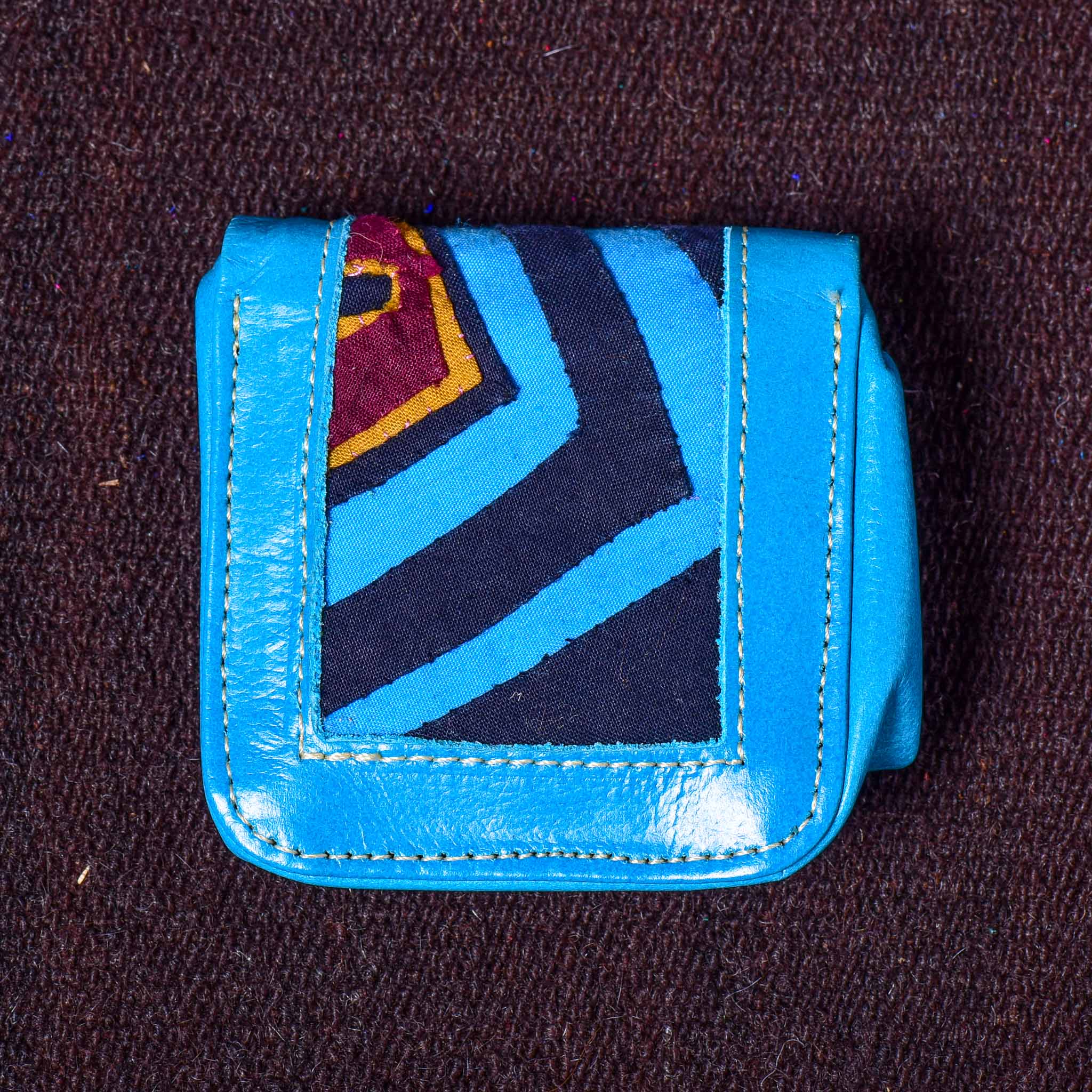 Cuadradito - Kuna Mola & Leather Purse blue