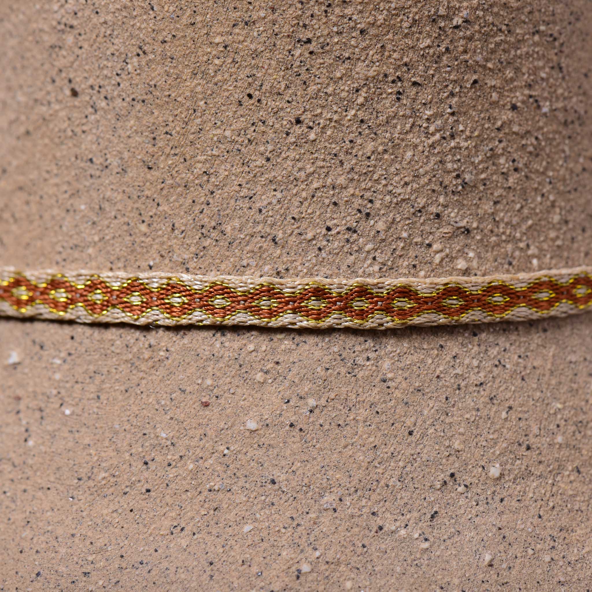 Mhuysca Macrame Thin Bracelet Beige Cross