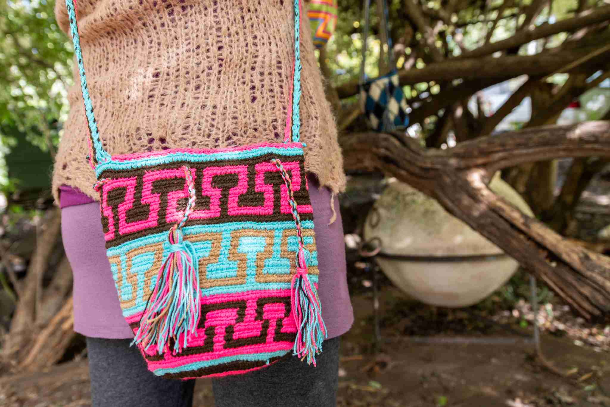 Wayuu Small Knitted Mochila Bag Pink & Black