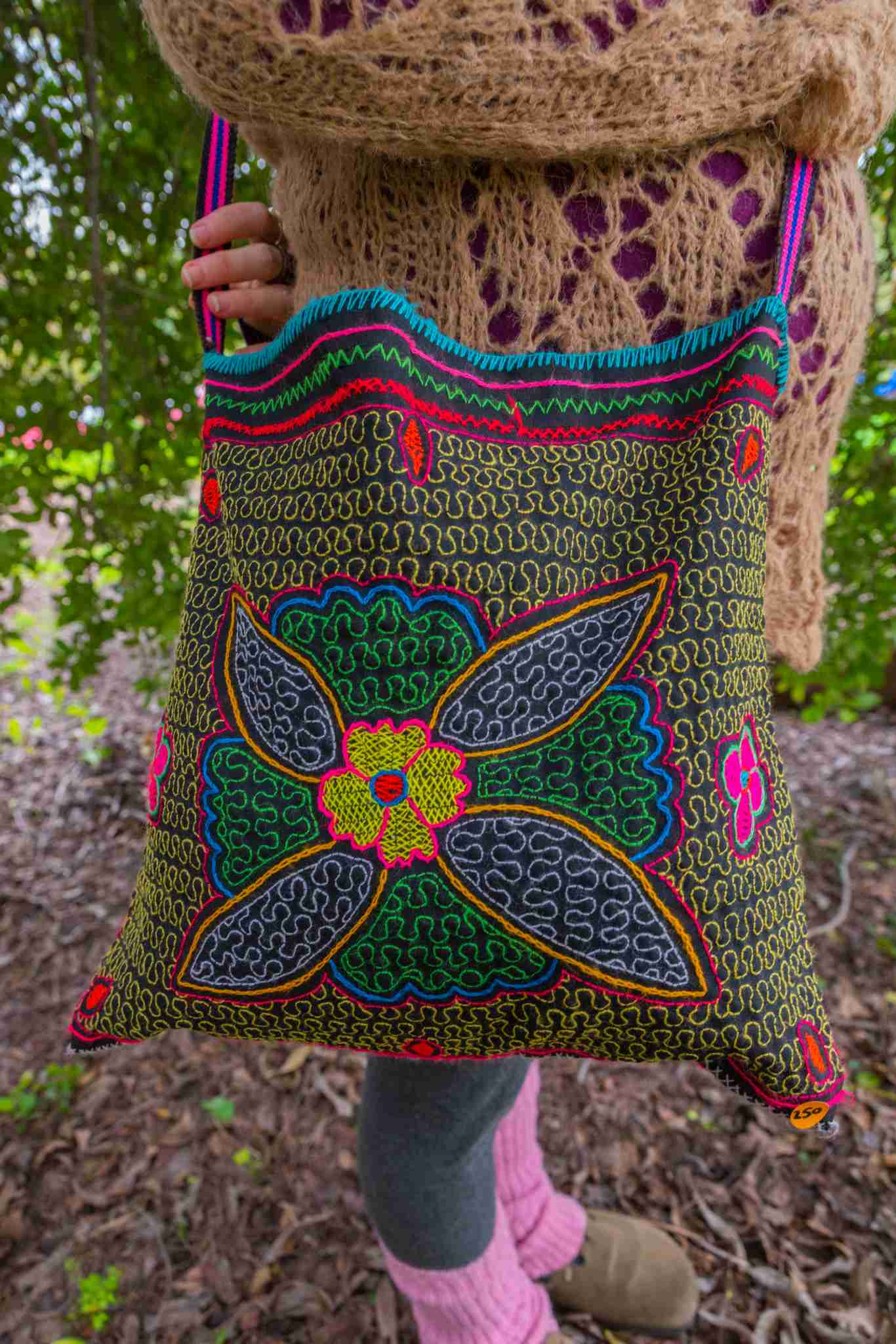 Peruvian Shipibo Embroidery Bag - Capi Flor