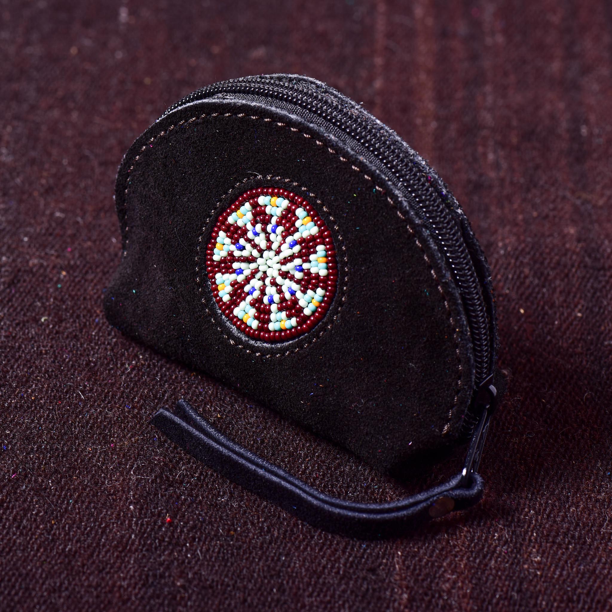 Andino Redondo - Otavalo Leather Beads Embroidery Purse Black Star