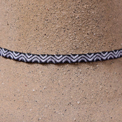 Mhuysca Macrame Thin Bracelet Black & White